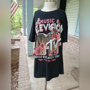 Mtv.sz M. Black Graphic Adult T-Shirt. World‎ Tour. Vintage